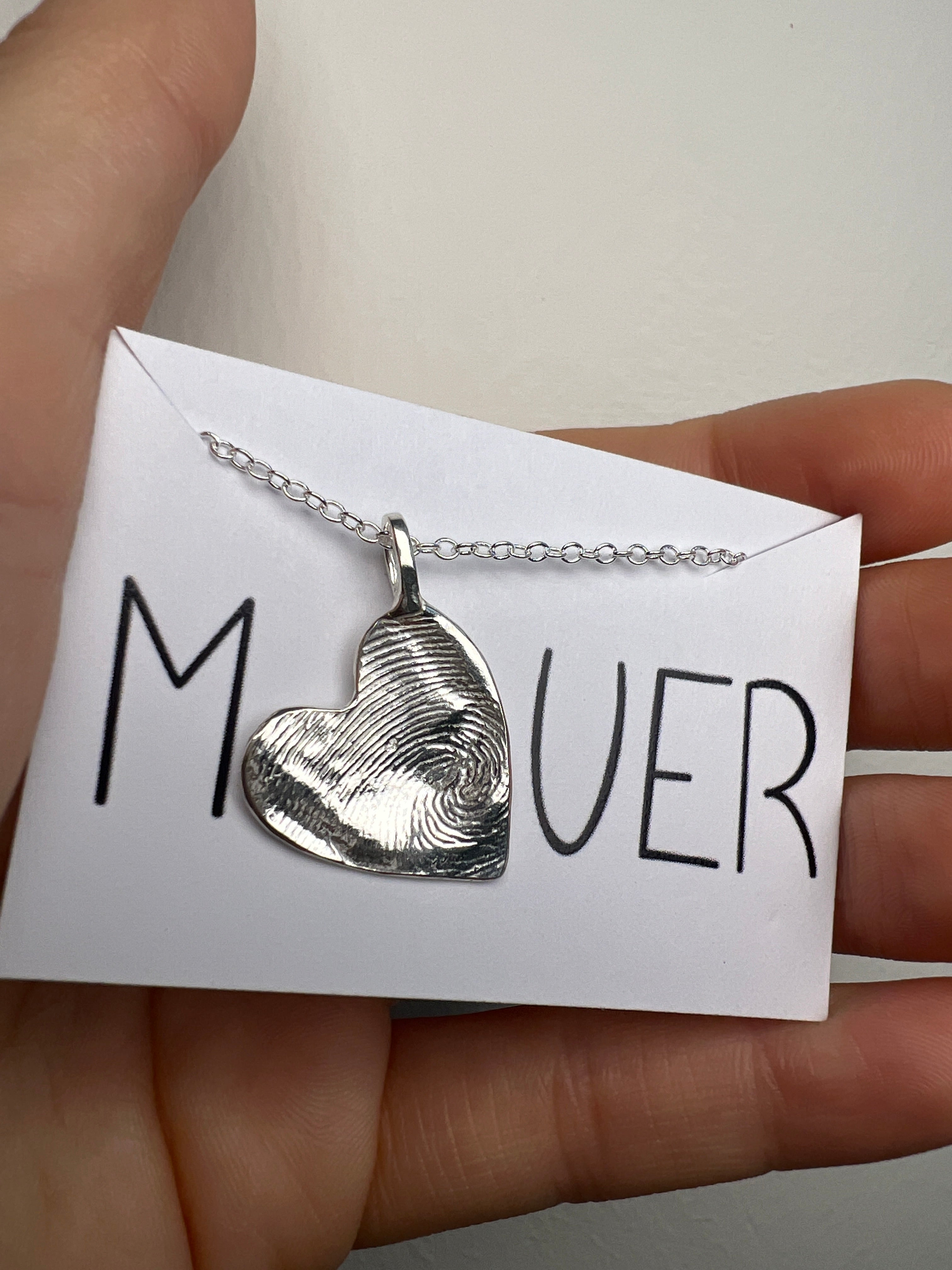 COLLAR TOUCH CORAZÓN