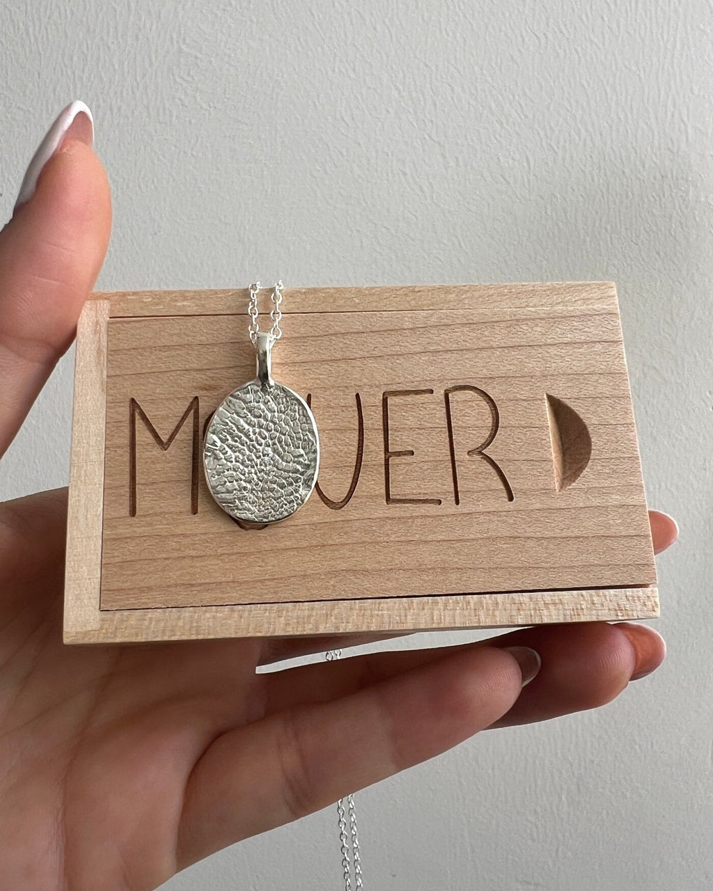 COLLAR TOUCH - Mouer