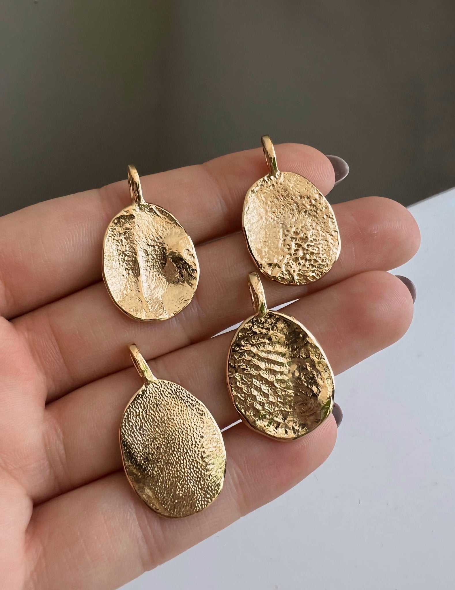 COLLAR TOUCH - Mouer