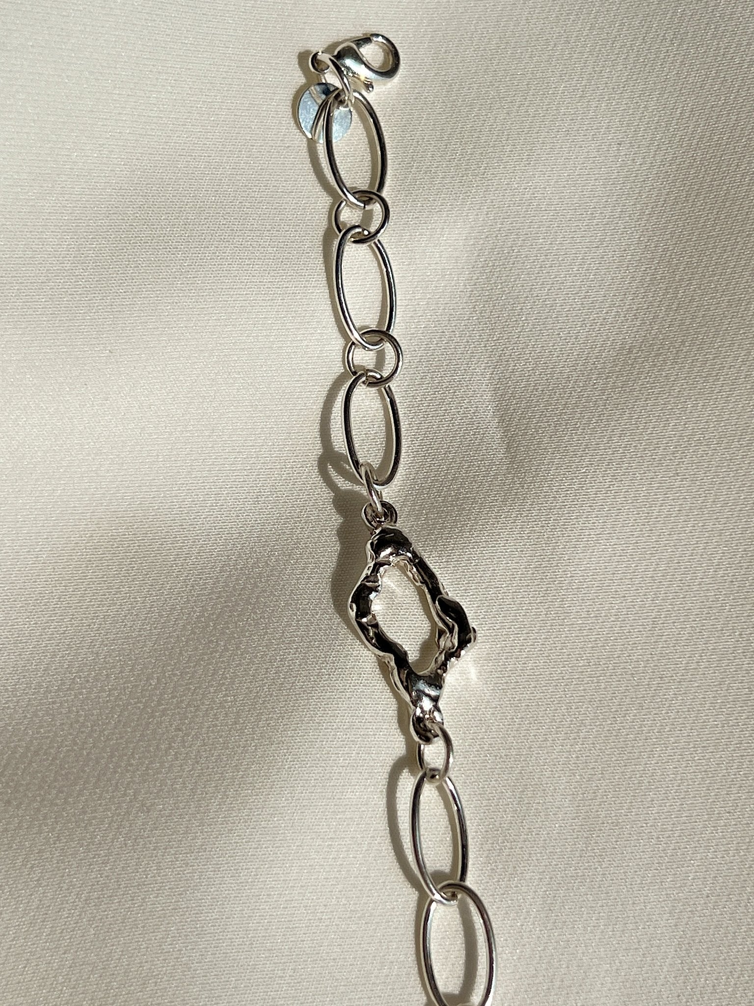 SIMETRÍA ROTA - Mouer