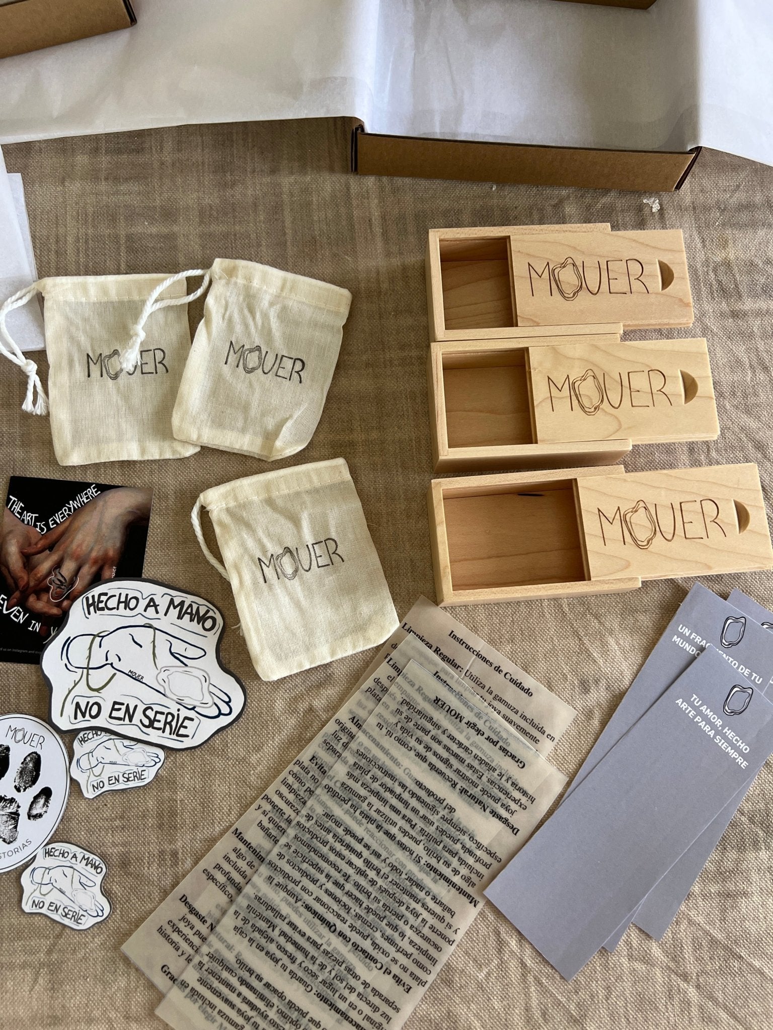 COLLAR TOUCH - Mouer